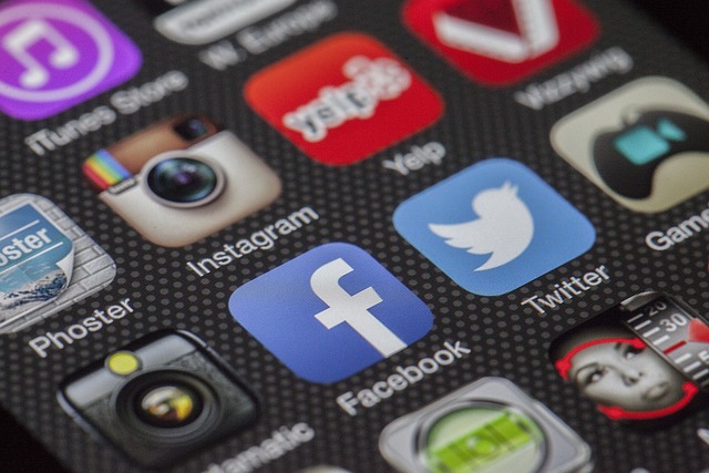 Scopri il miglior ebook per migliorare la comunicazione su Facebook
