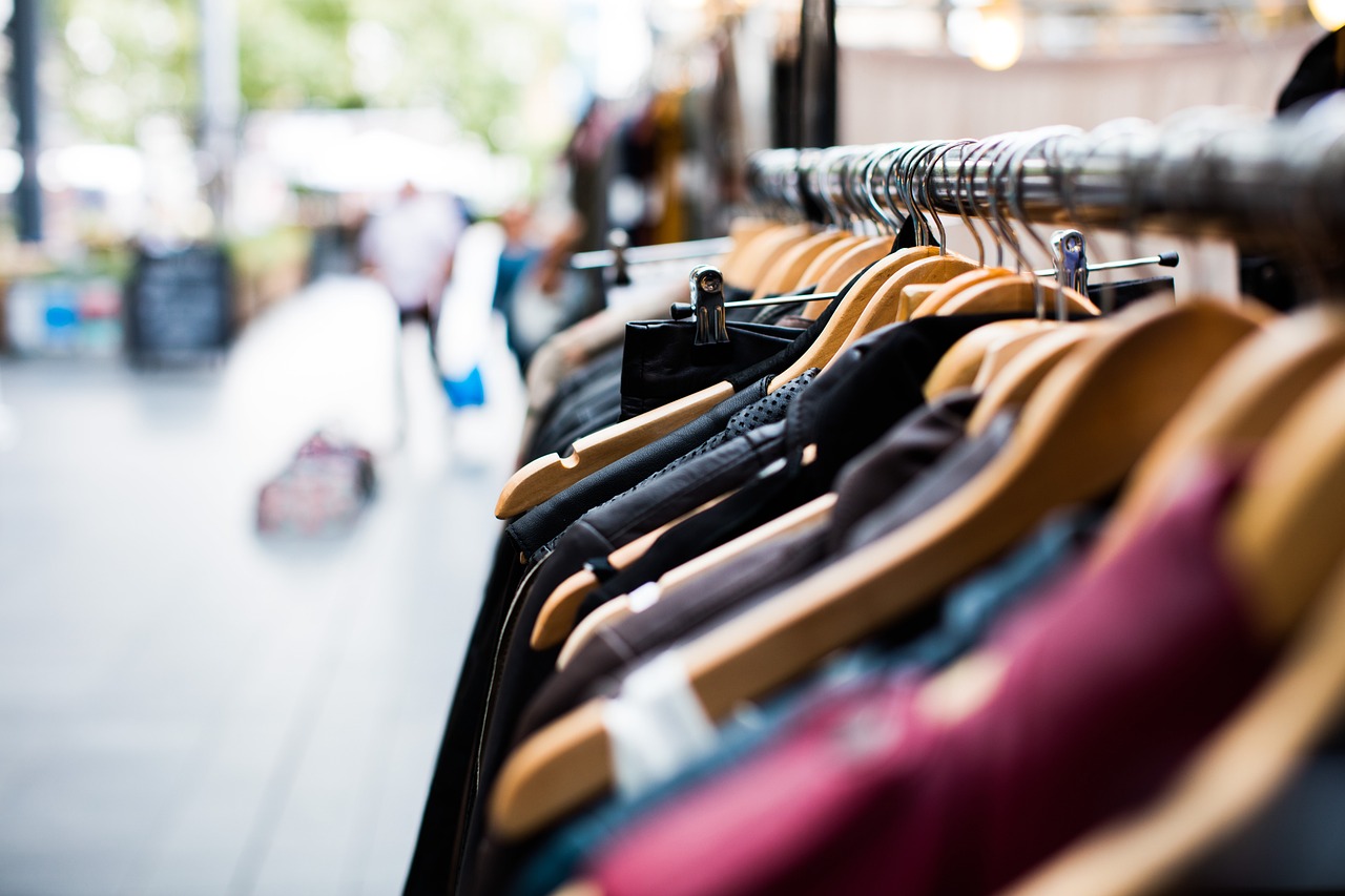 Come aprire un negozio di abbigliamento e accessori